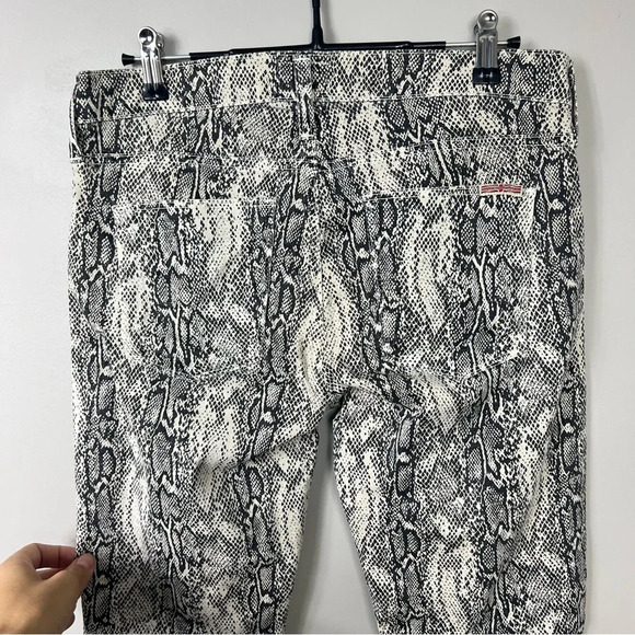 HUDSON stretchy snake print denim pants Sz 29 - Picture 3 of 8
